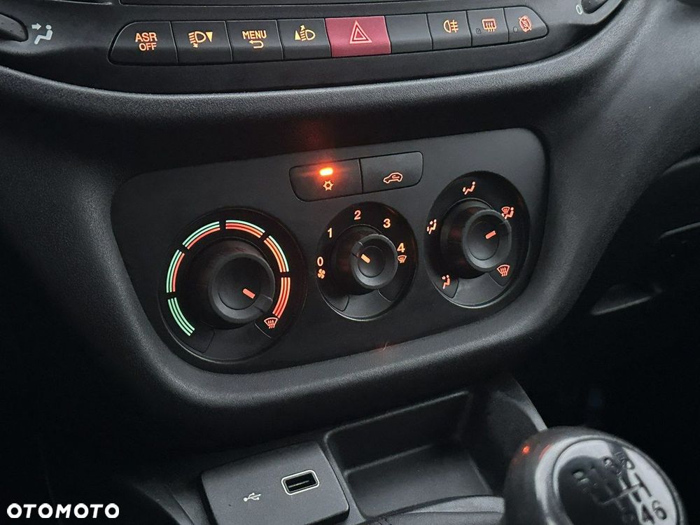 Fiat Doblo 1.6 Multijet 16V Easy - 28