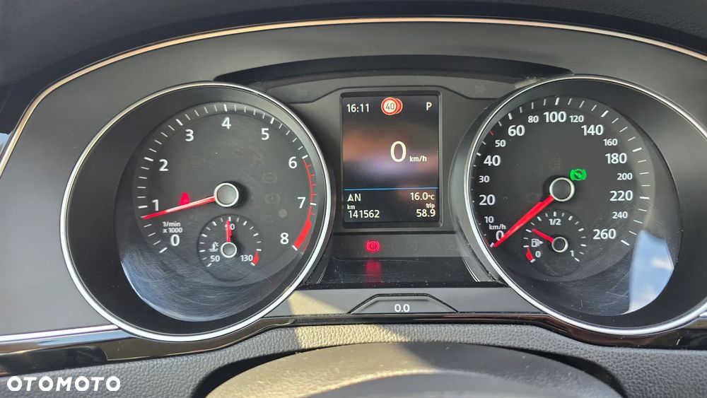 Volkswagen Passat 1.8 TSI BMT Highline DSG - 27