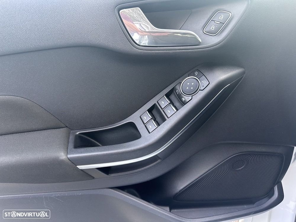 Ford Fiesta 1.0 EcoBoost ST-Line X - 20