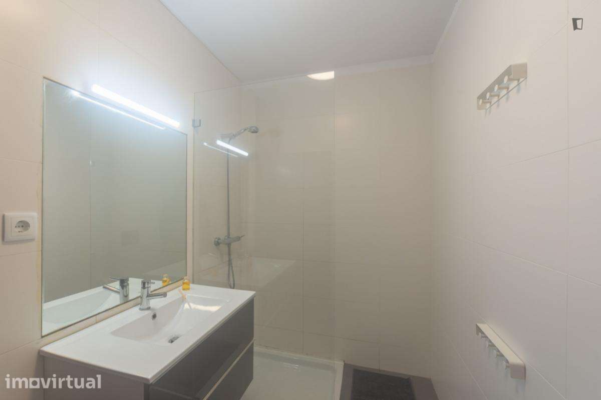 Apartamento com 5 quartos - localizado em Bonfim Porto - Grande imagem: 5/16