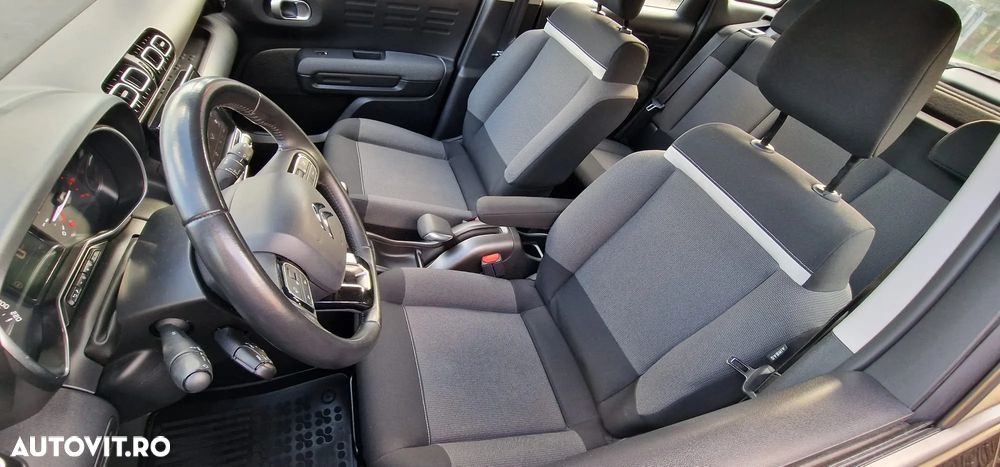 Citroën C3 AIRCROSS 1.5 BlueHDi 110 S&S BVM6 PLUS - 6