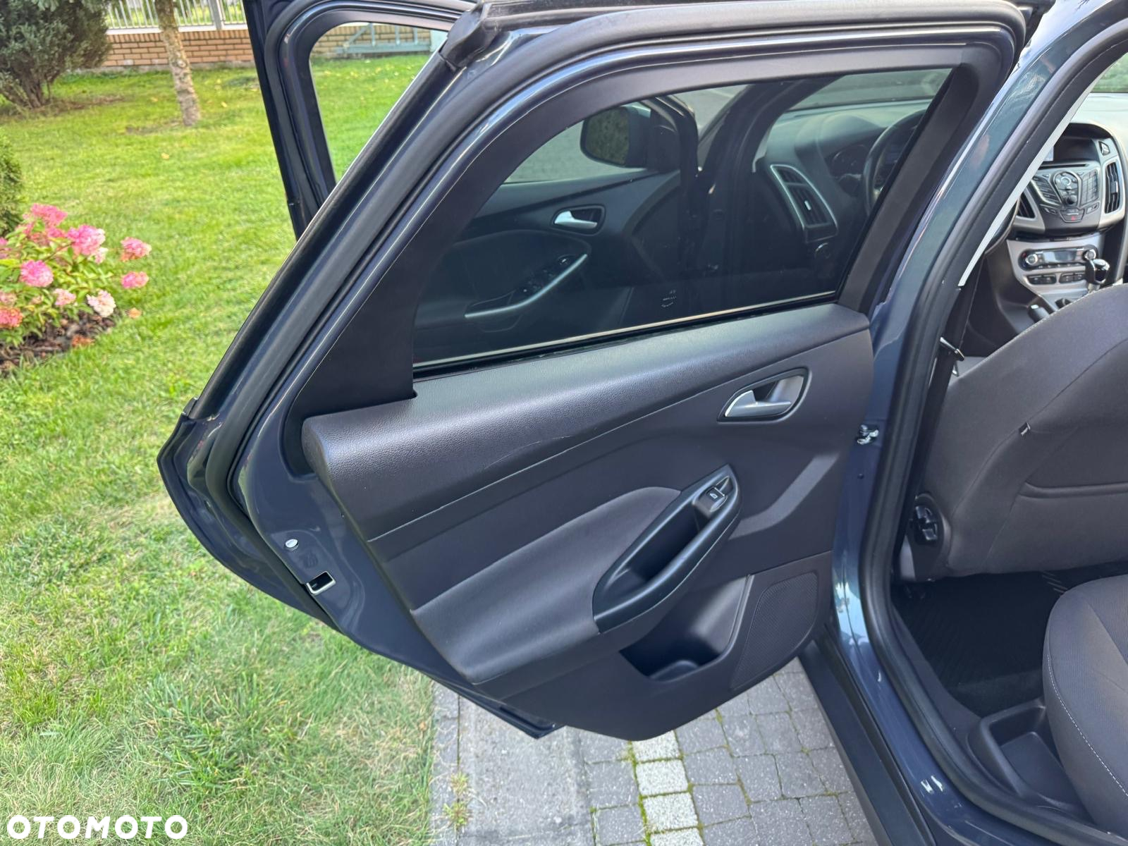 Ford Focus 1.6 TDCi DPF Champions Edition - 27