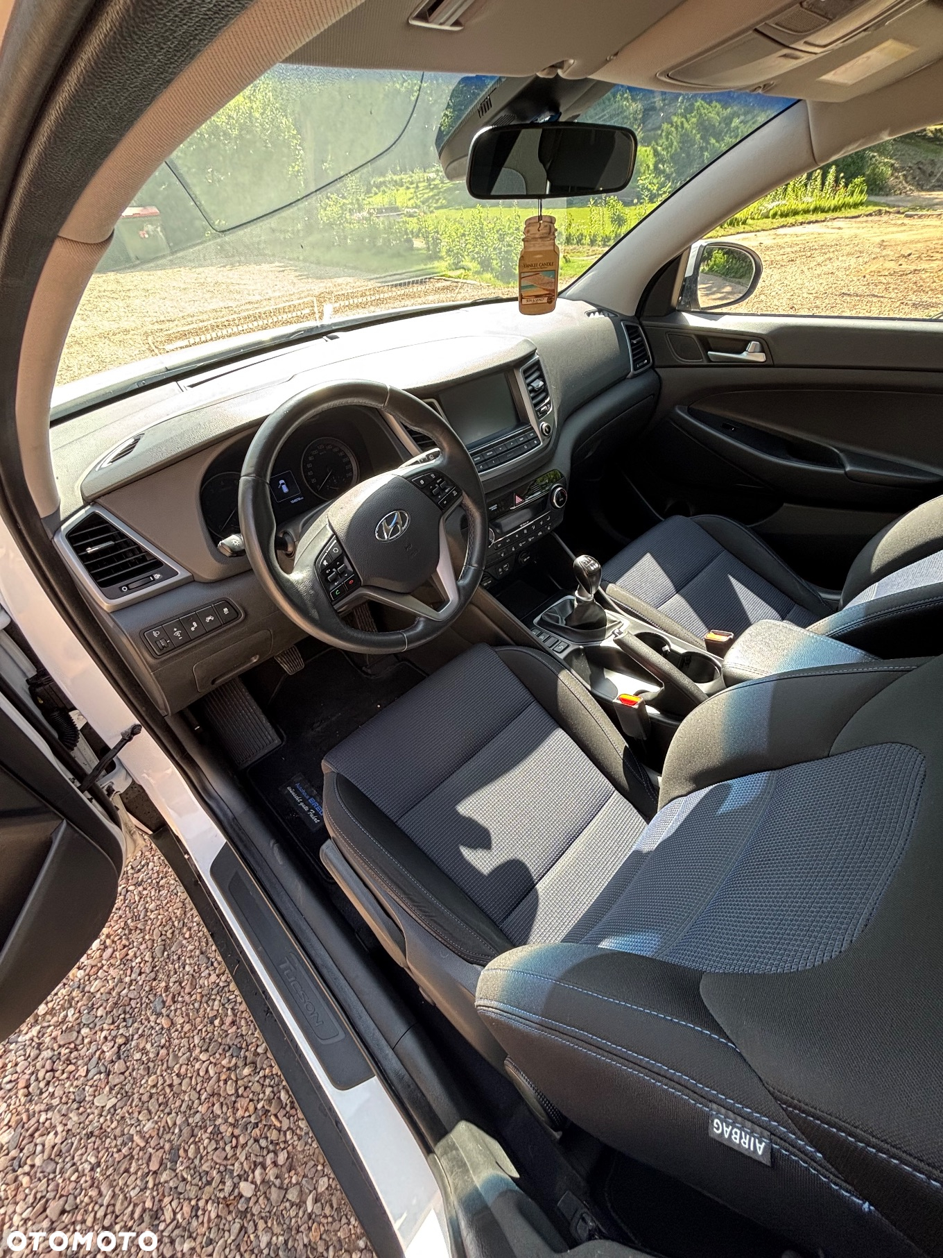 Hyundai Tucson 1.6 Turbo 2WD Navi - 12