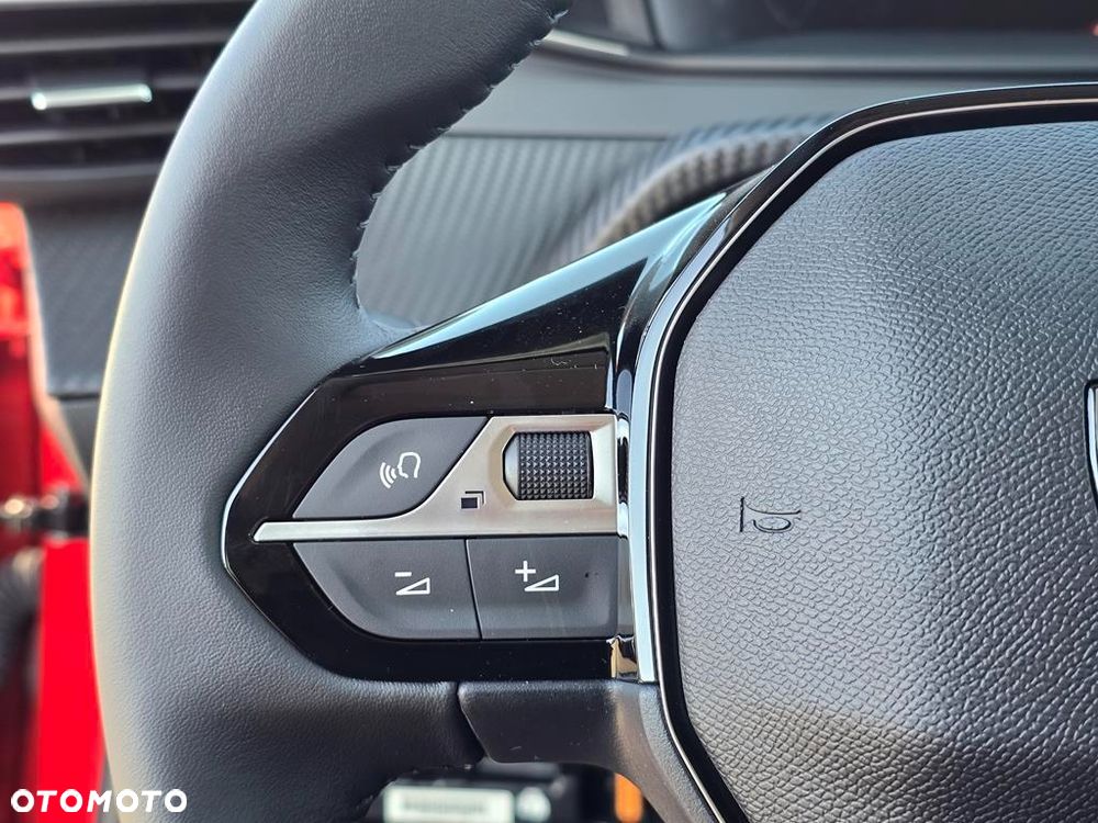 Peugeot 208 1.2 mHEV Allure - 14