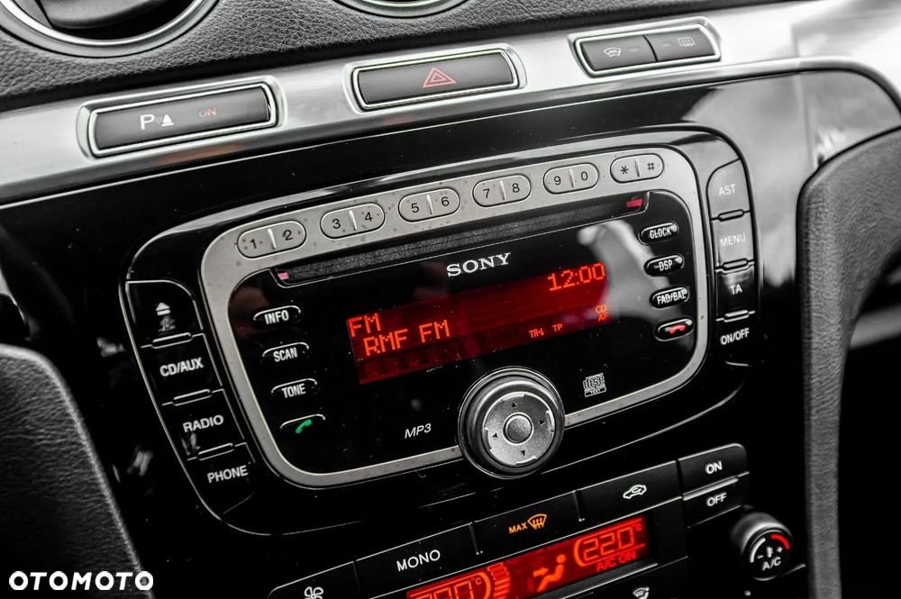 Ford S-Max - 30