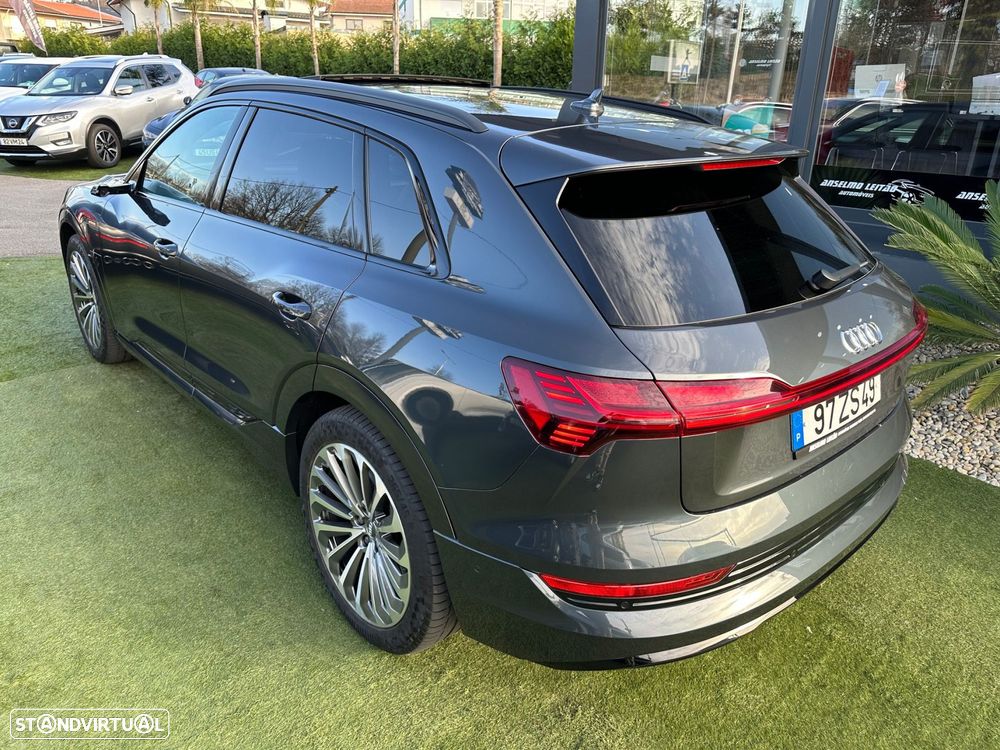Audi e-tron 55 quattro S line - 18