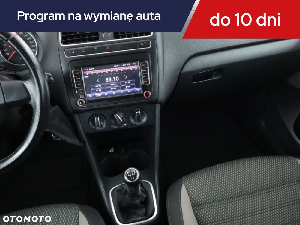 Volkswagen Polo - 10
