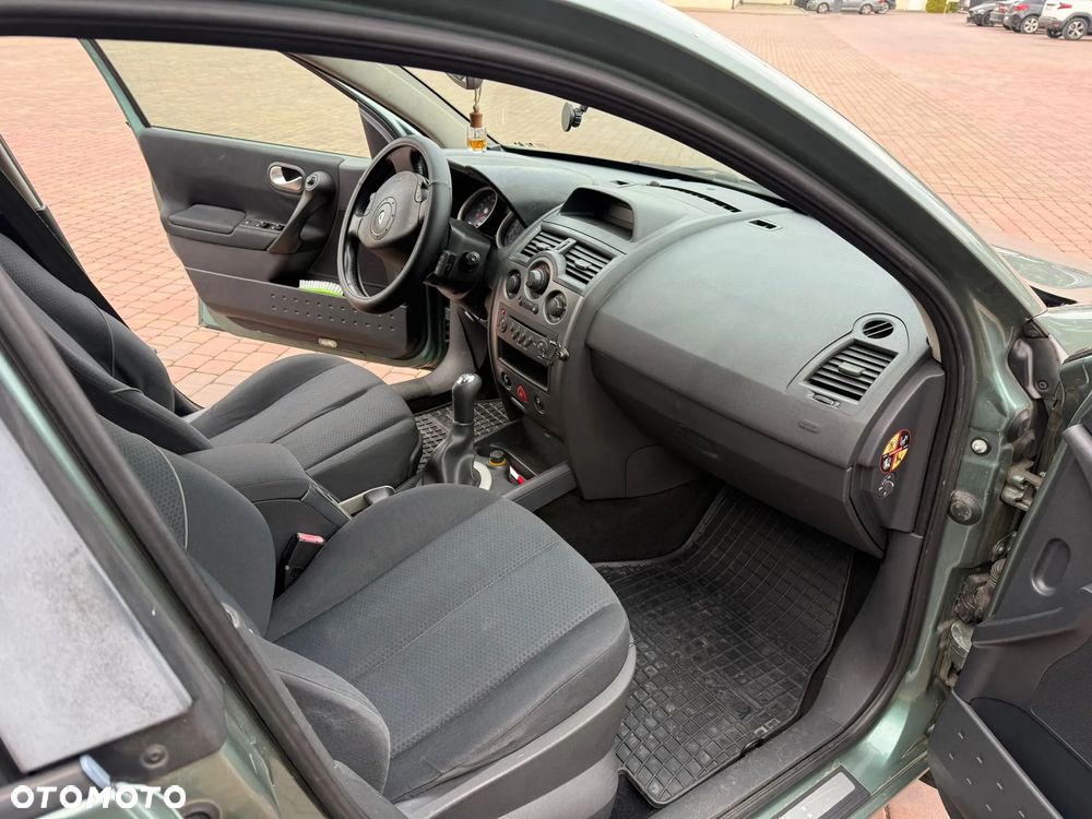 Renault Megane 1.6 Confort Authentique - 6