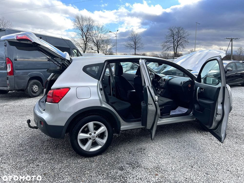 Nissan Qashqai 2.0 Lounge - 17