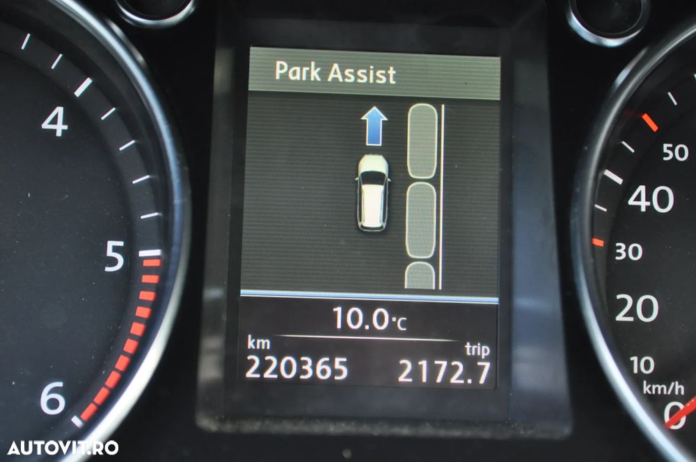 Volkswagen Passat Variant 2.0 TDI Blue TDI DSG Highline - 38