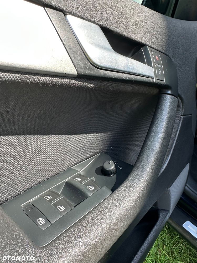 Audi A3 Sportback 2.0 TDI DPF Ambition - 25