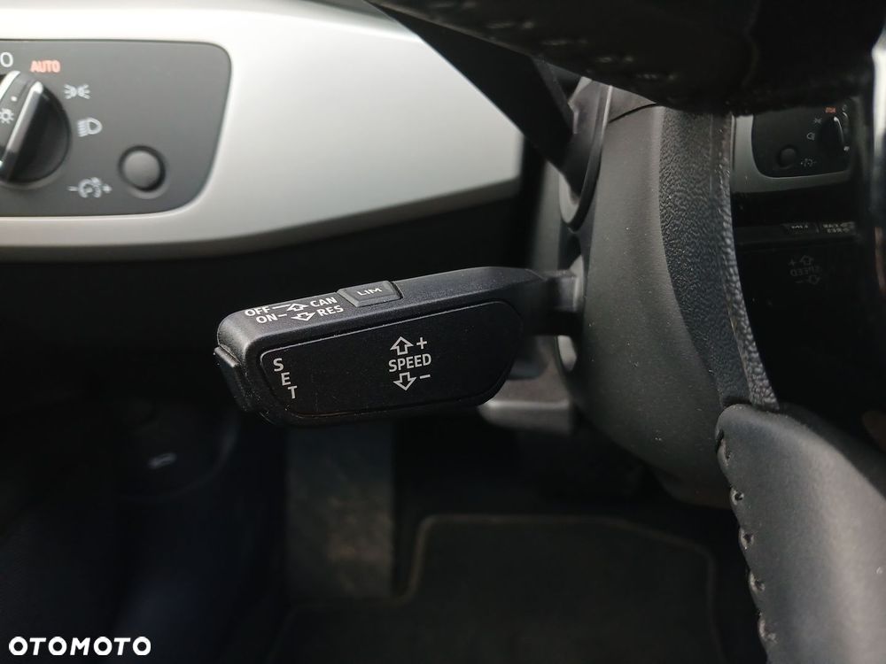 Audi A4 Limousine 35 TFSI S tronic - 21