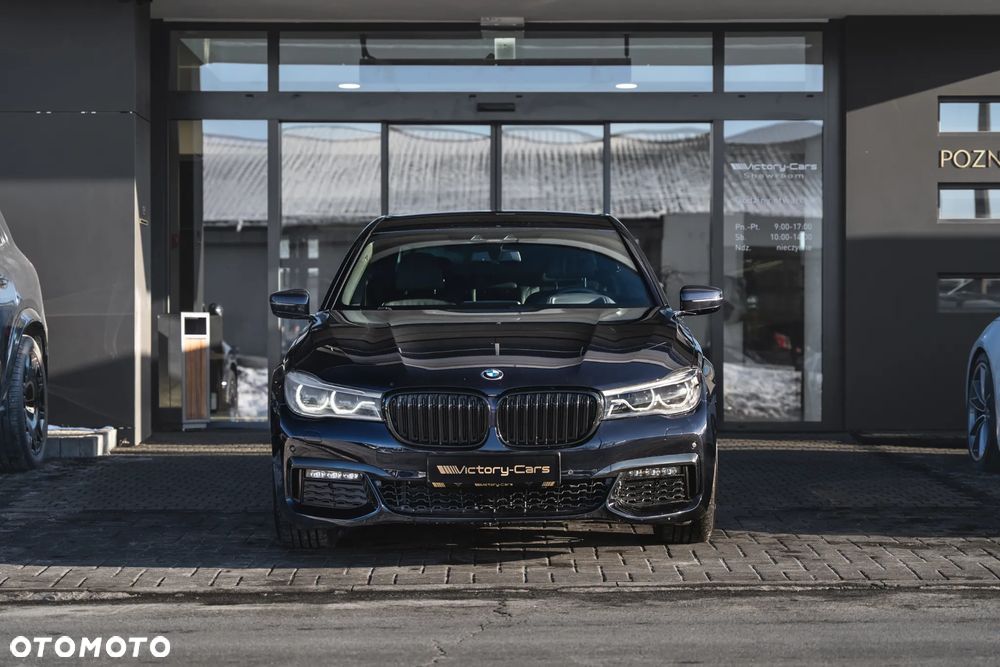 BMW Seria 7 740d xDrive sport - 11
