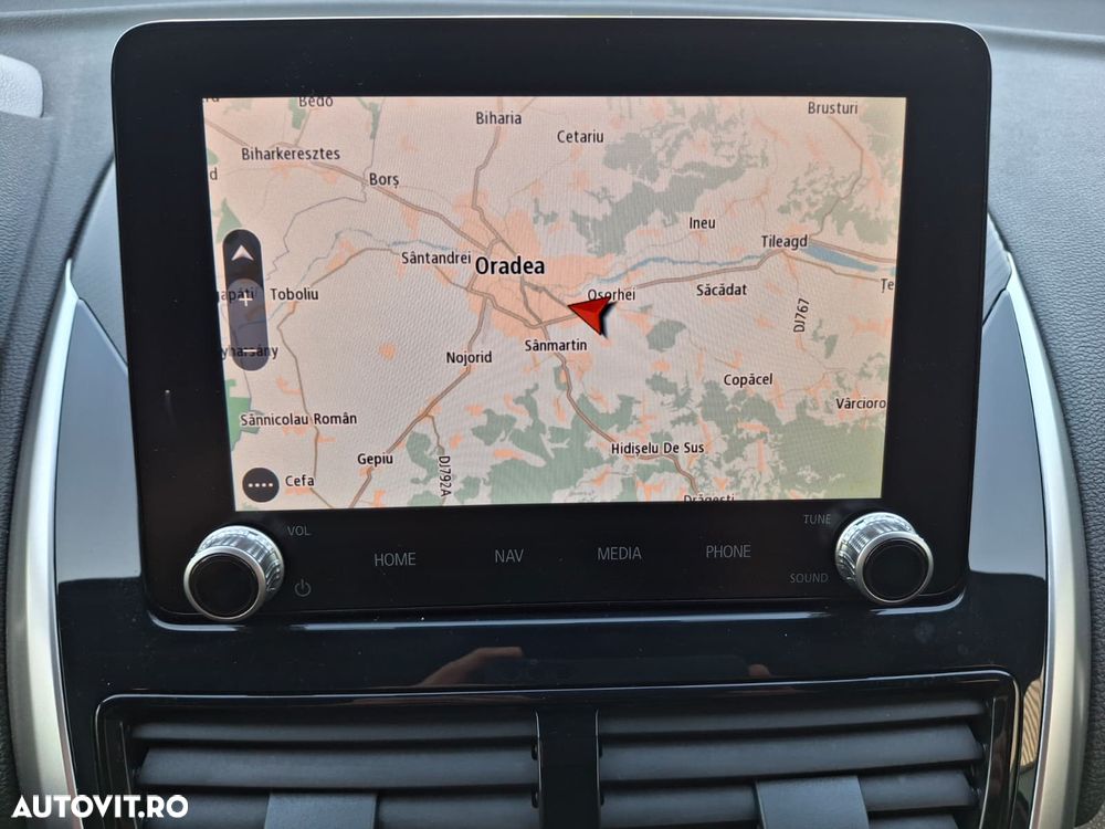 Mitsubishi Eclipse-Cross - 19
