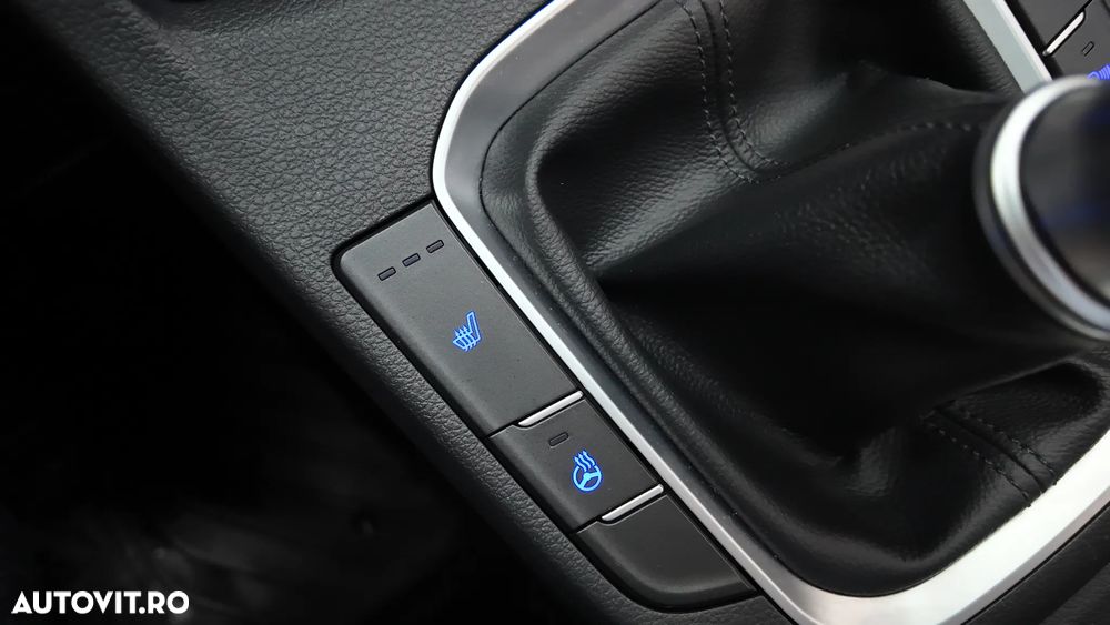 Hyundai i30 1.5 110CP M/T Highway - 26