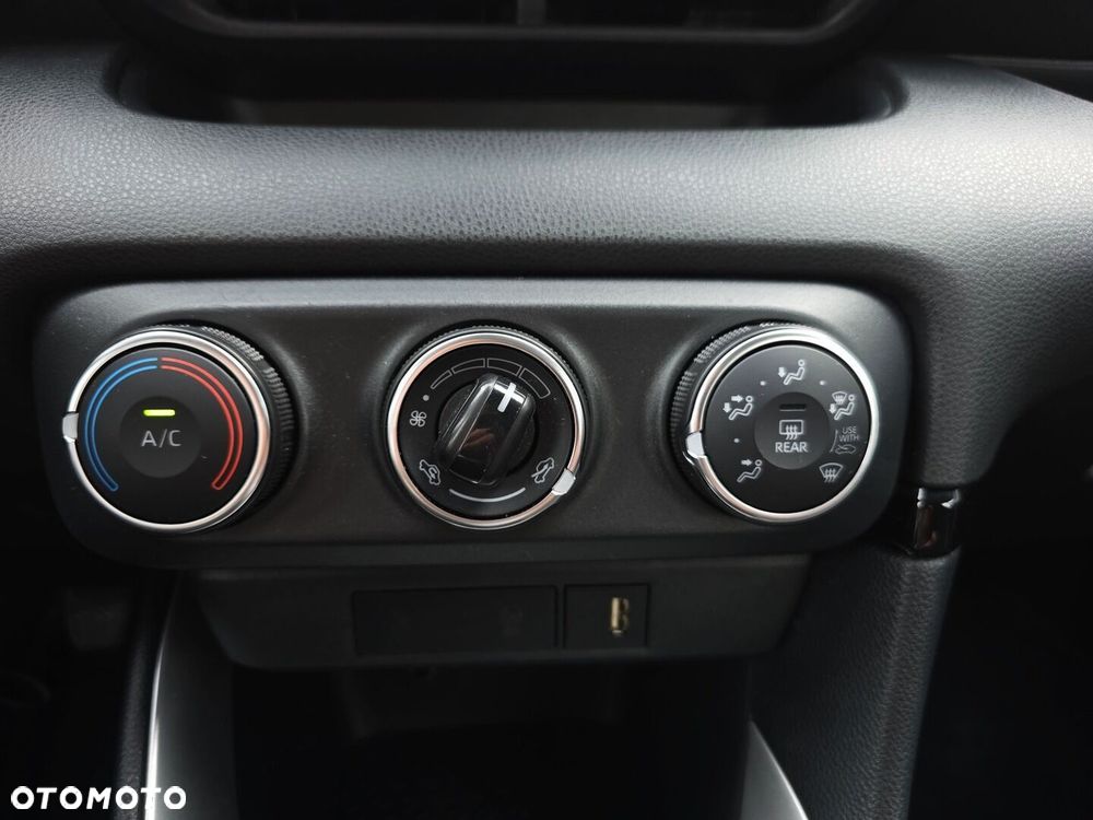 Toyota Yaris 1.5 Comfort - 22