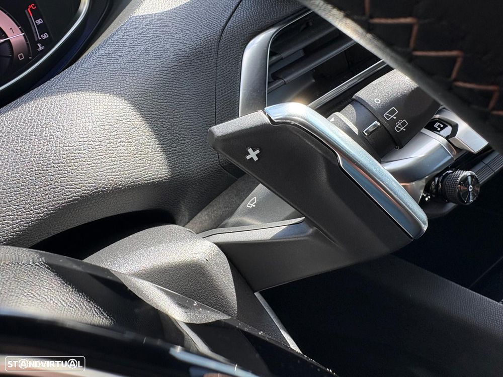 Peugeot 3008 BlueHDi 130 Stop & Start EAT8 GT Pack - 20