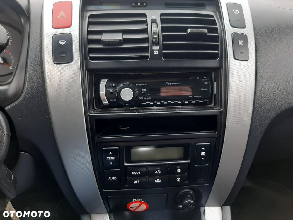 Hyundai Tucson 2.0 CRDi VGT 2WD GLS - 17