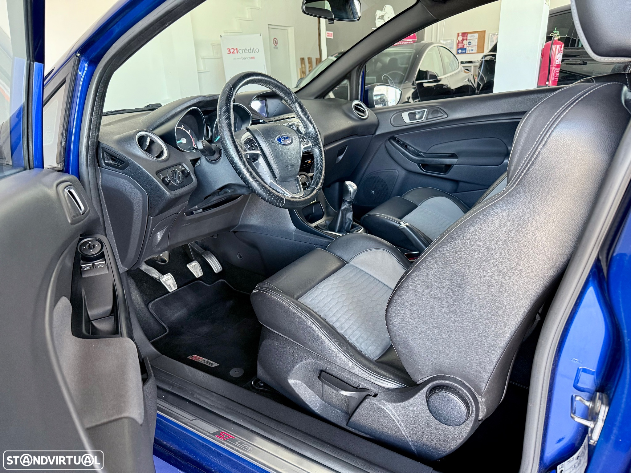 Ford Fiesta 1.0 T EcoBoost STLine - 12