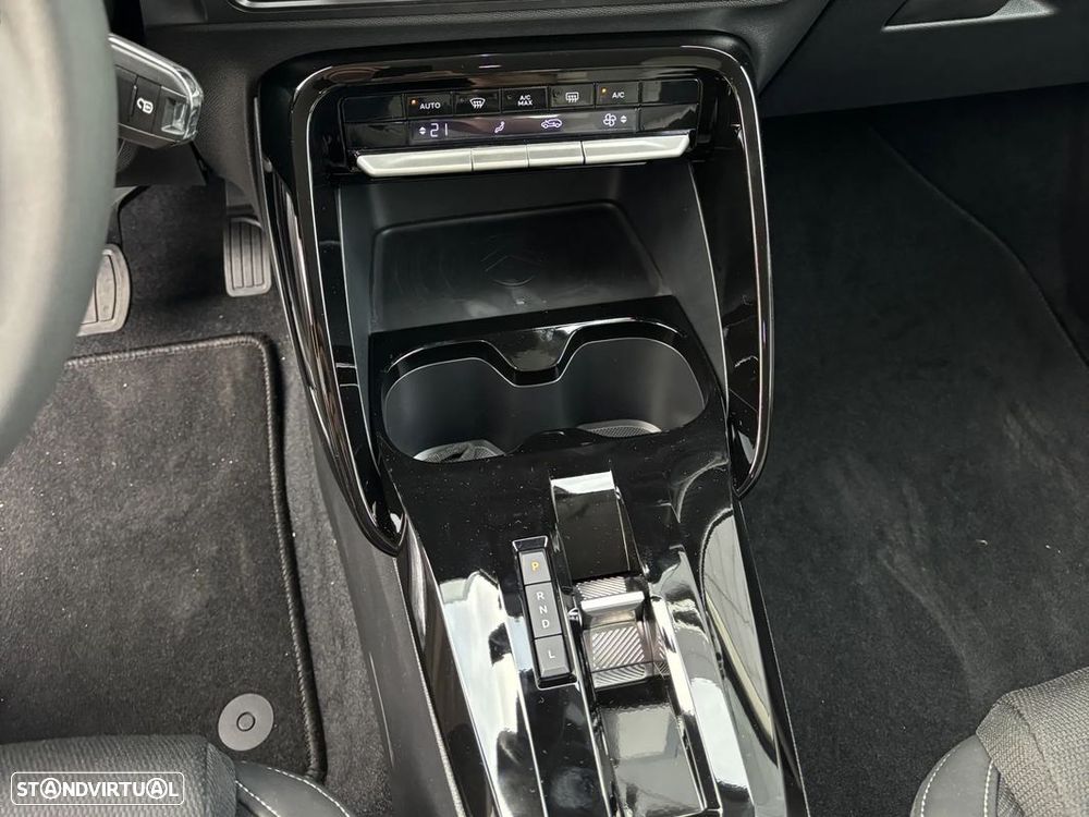 Citroën C3 Aircross 1.2 Hybrid Max e-DSC6 - 12