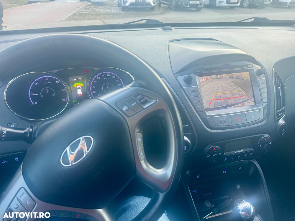 Hyundai ix35 1.7 CRDI 2WD Fifa World Cup Edition - 6