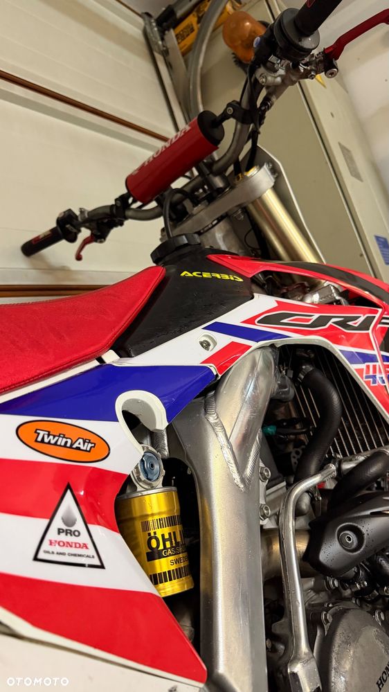 Honda CRF - 9