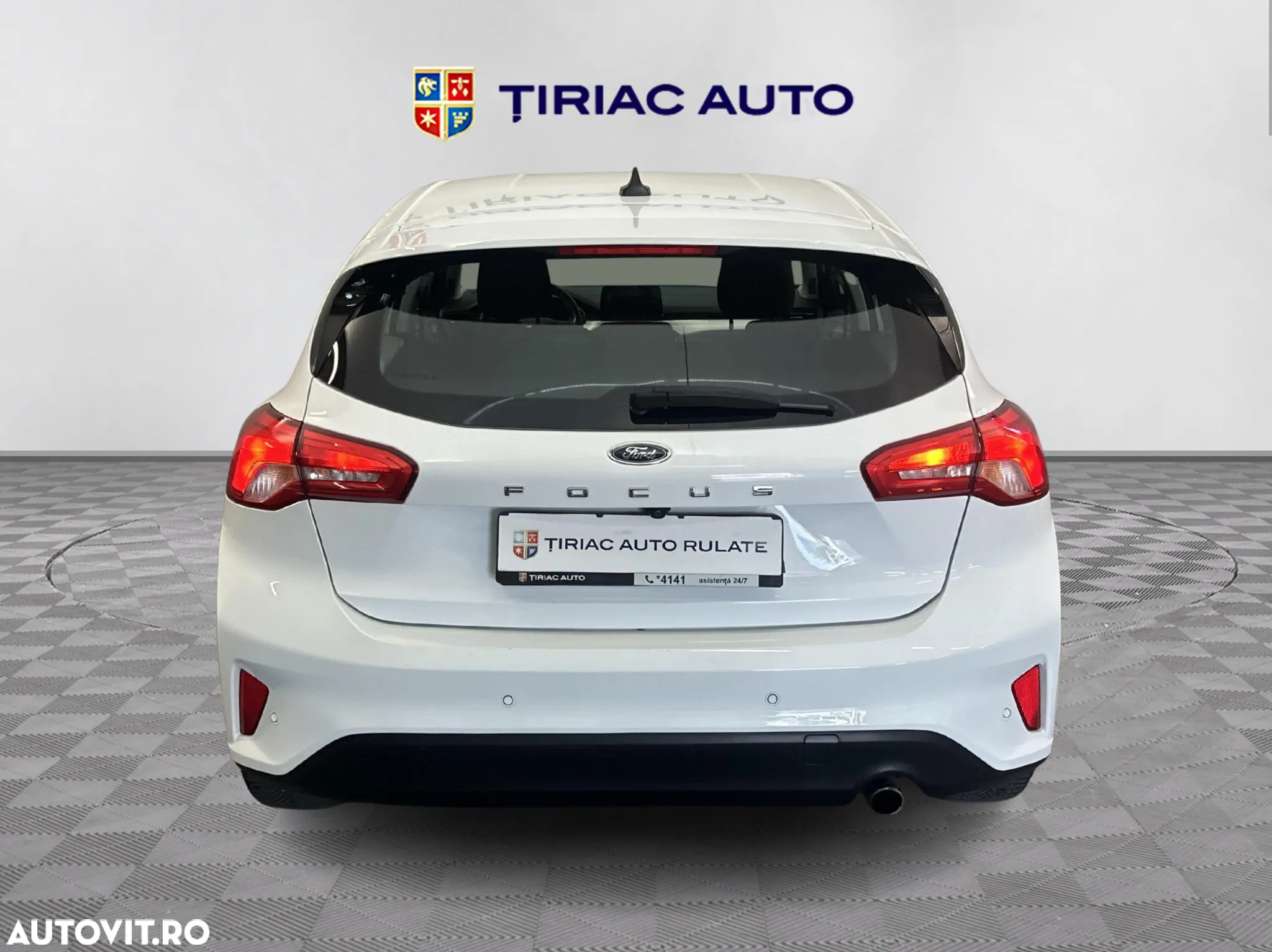 Ford Focus - 4