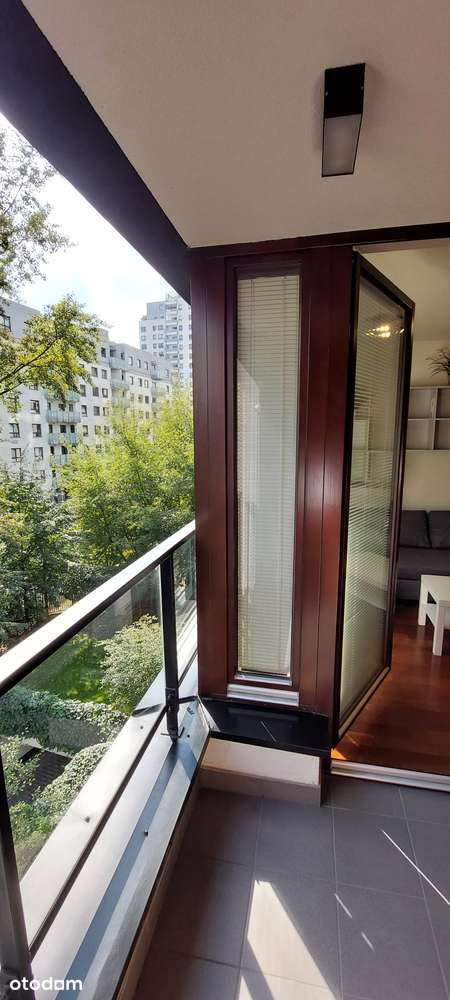 Bezpośrednio 37 m2, 2 pok. ,klimatyzacja, garderoba, ciche