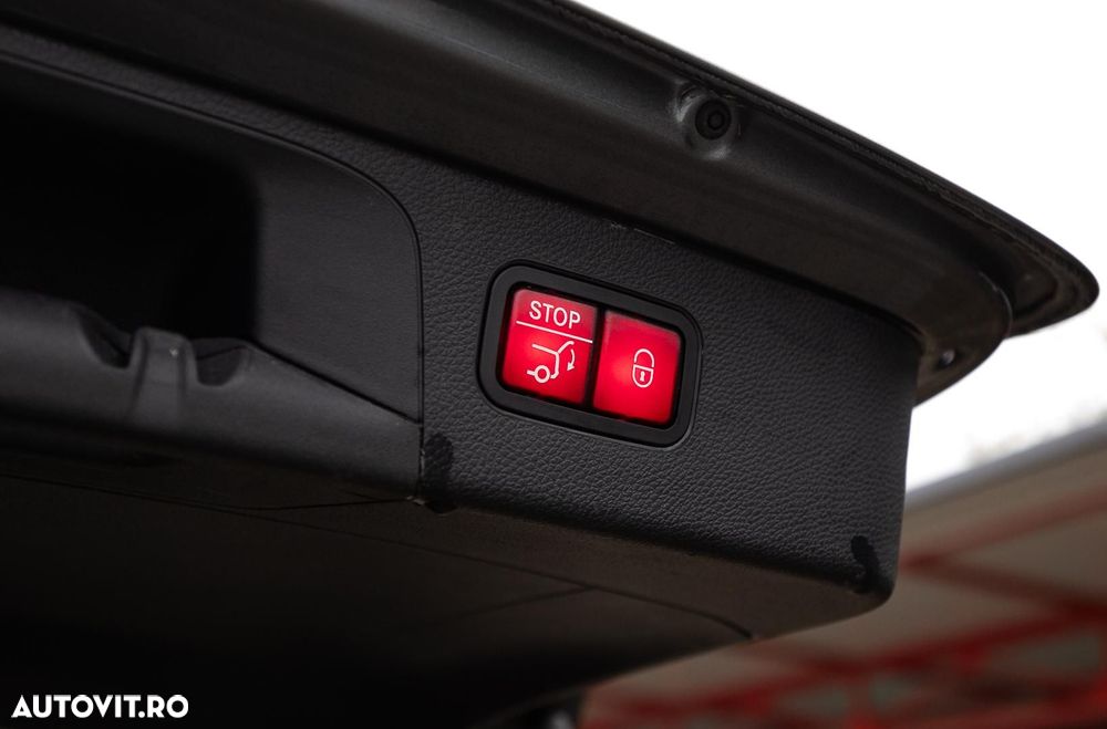 Mercedes-Benz GLC - 23