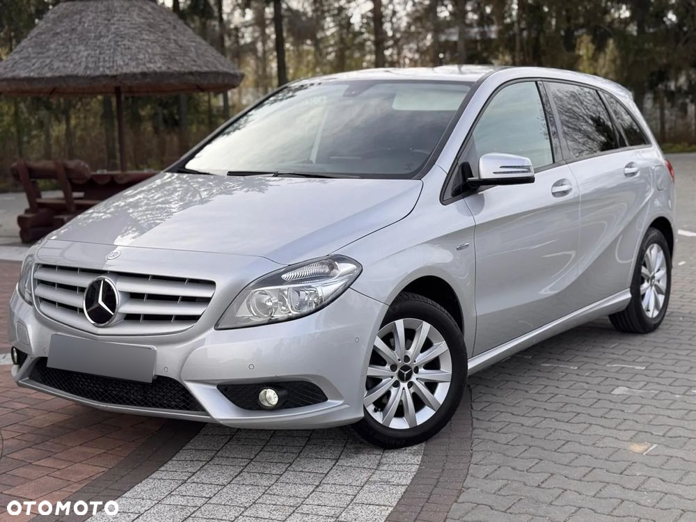 Mercedes-Benz Klasa B 180 (BlueEFFICIENCY) - 9
