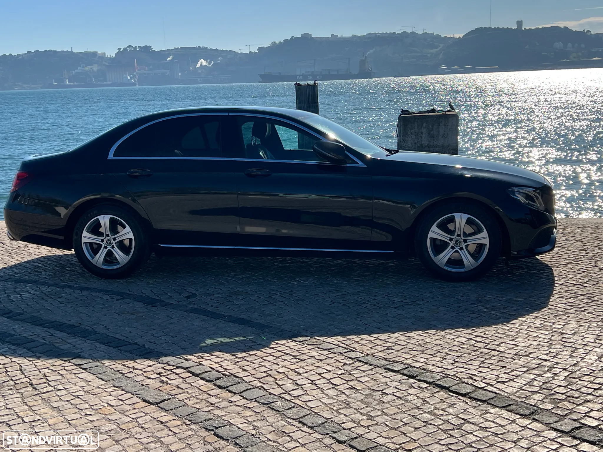 Mercedes-Benz E 220 d Avantgarde+ - 18