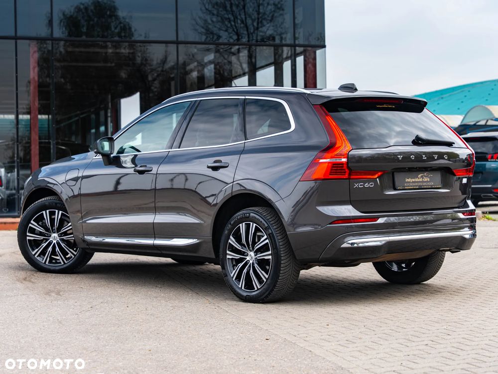 Volvo XC 60 T6 AWD Recharge Geartronic Inscription - 10