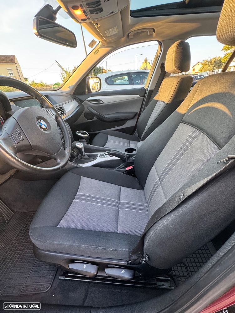 BMW X1 sDrive18d - 12