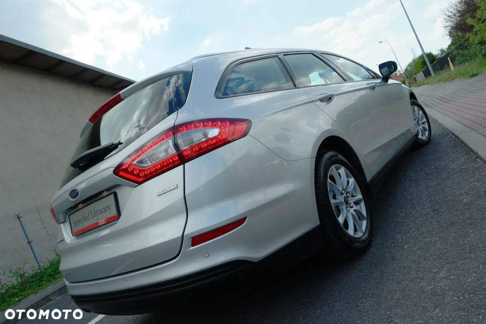 Ford Mondeo - 34