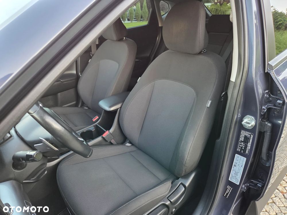 Hyundai Kona 1.6 GDI Hybrid Smart DCT - 12