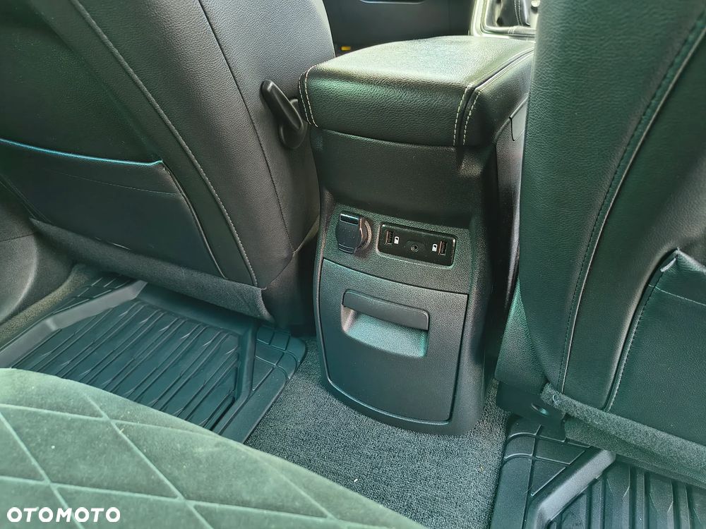 Renault Grand Scenic - 28