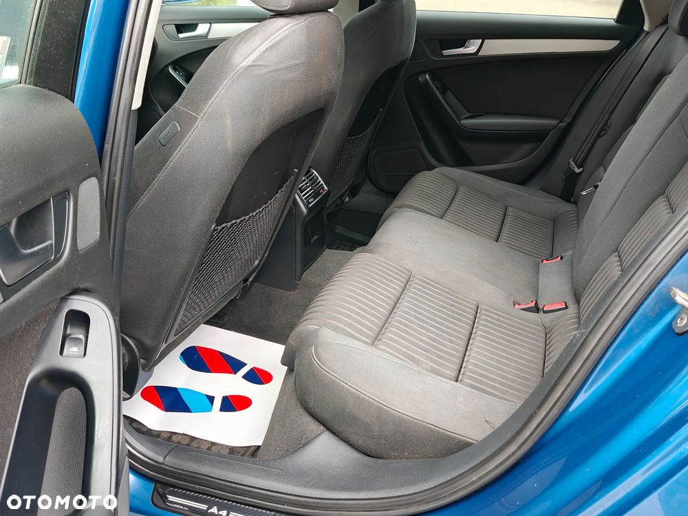 Audi A4 Avant 2.0 TFSI Attraction - 11