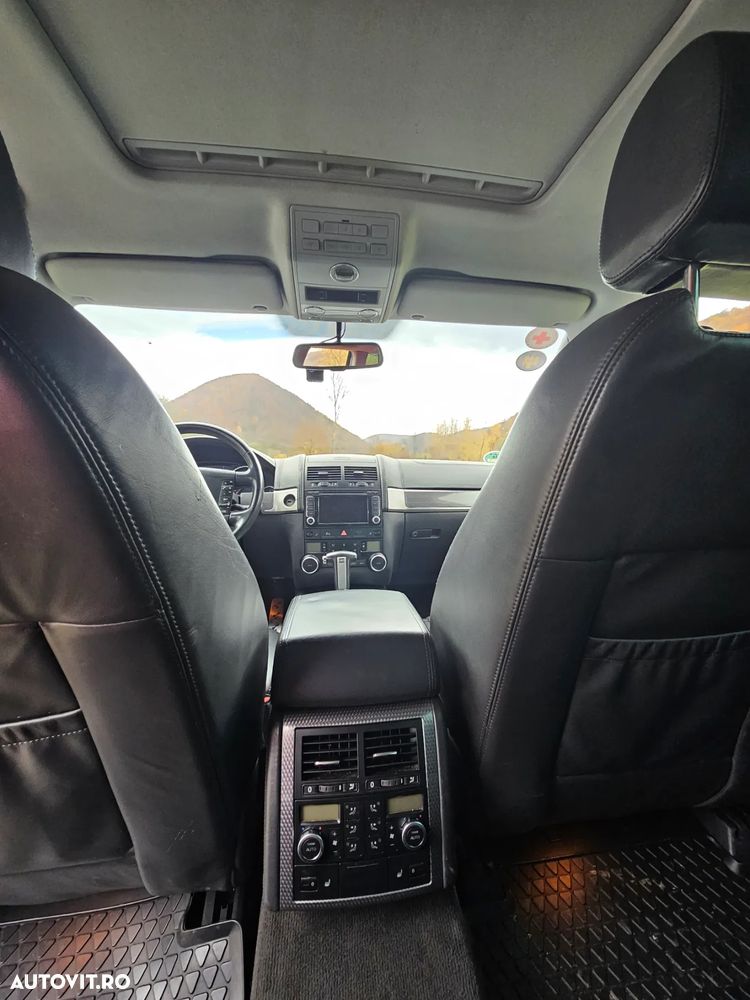 Volkswagen Touareg 3.0 V6 TDI DPF Automatik Individual - 9