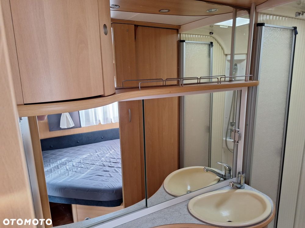 Dethleffs Camper 450D - 12