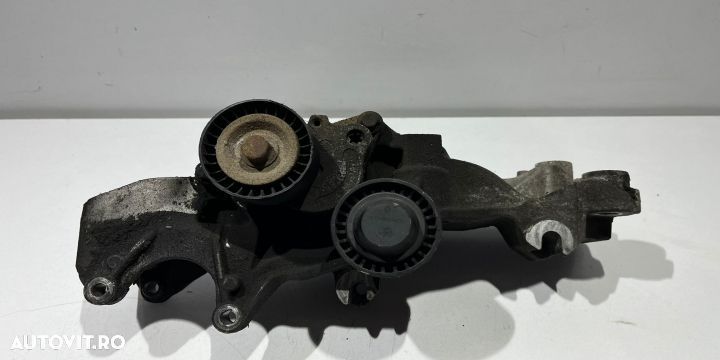 Suport alternator 2.3dci Opel Movano B [2010 - 2014] - 1