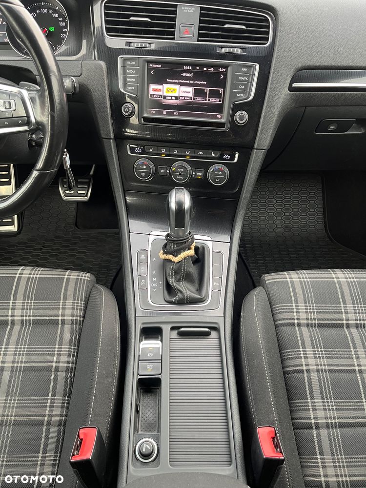 Volkswagen Golf Variant 2.0 TDI BMT GTD DSG - 16