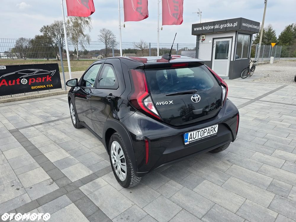 Toyota Aygo X 1.0 VVT-i Comfort CVT - 8