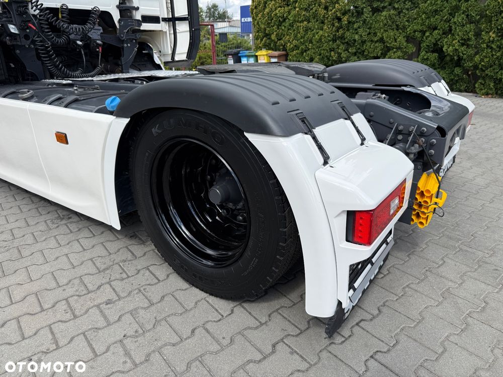 Scania - 24