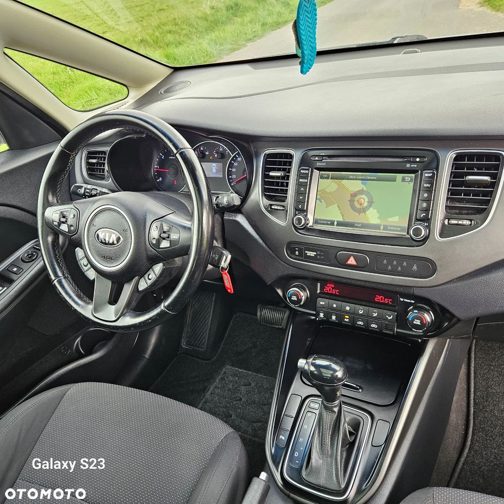 Kia Carens 1.7 CRDi 141 Dream Team Edition - 32