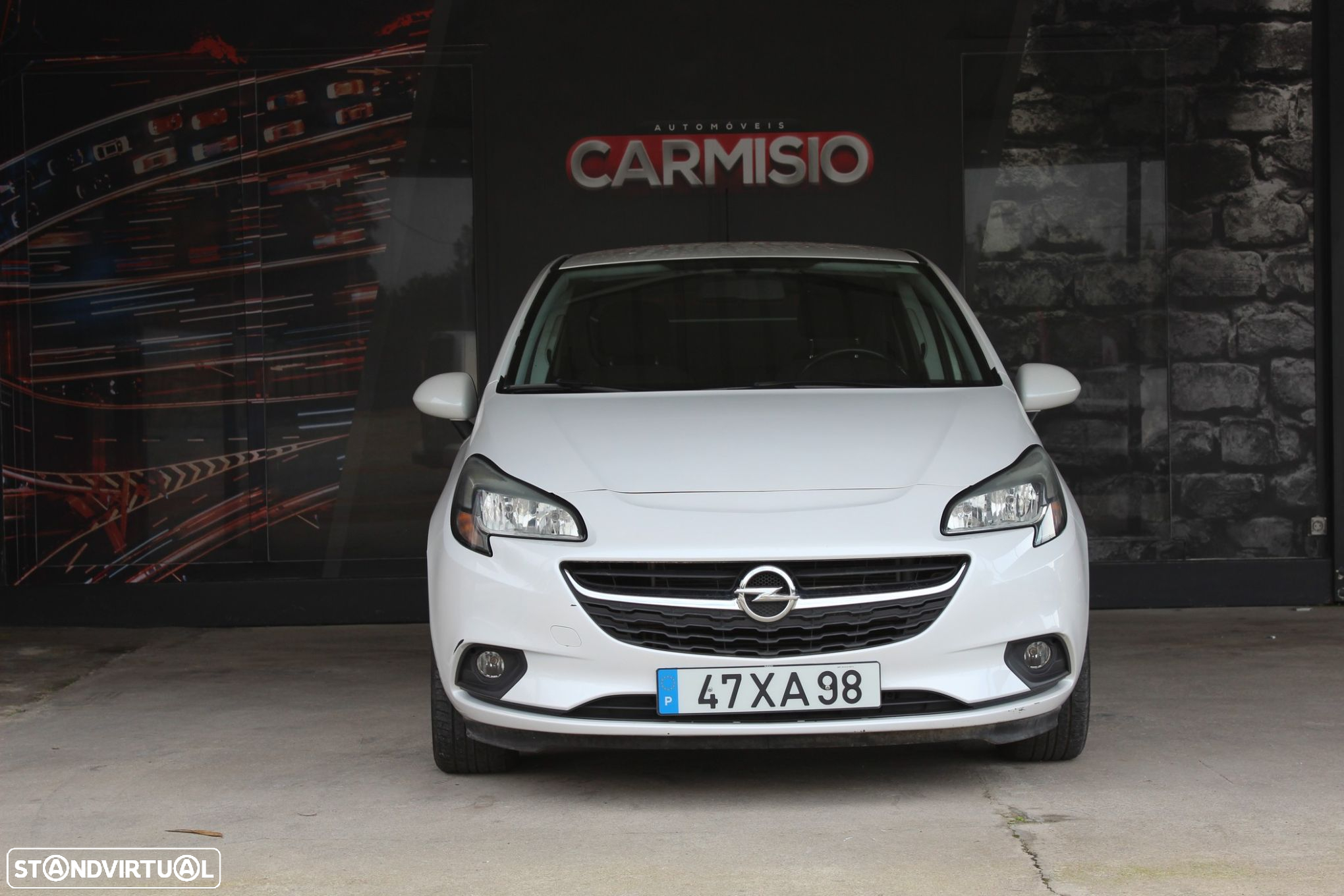 Opel Corsa 1.2 120 Anos - 8