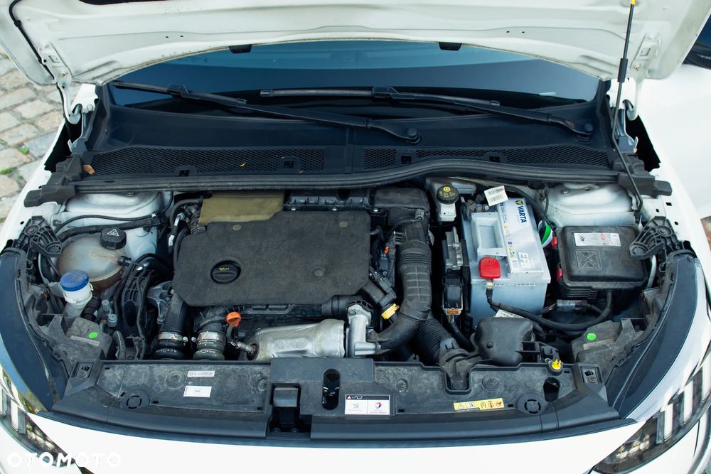 Peugeot 208 1.5 BlueHDi GT Line S&S - 15