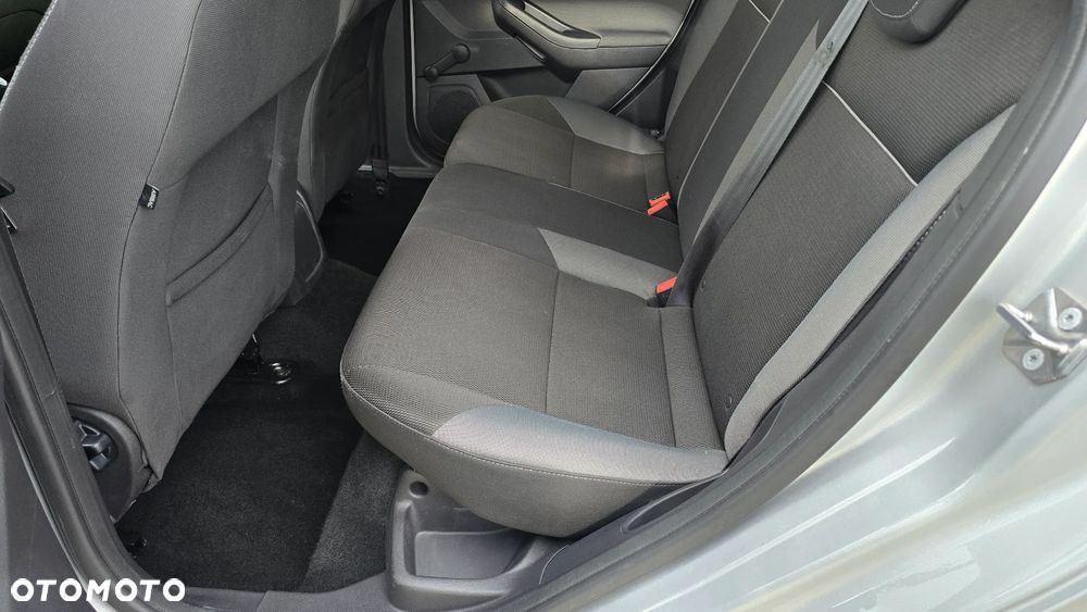 Ford Focus 1.6 TDCi ECOnetic 88g Start-Stopp-System Titanium - 9