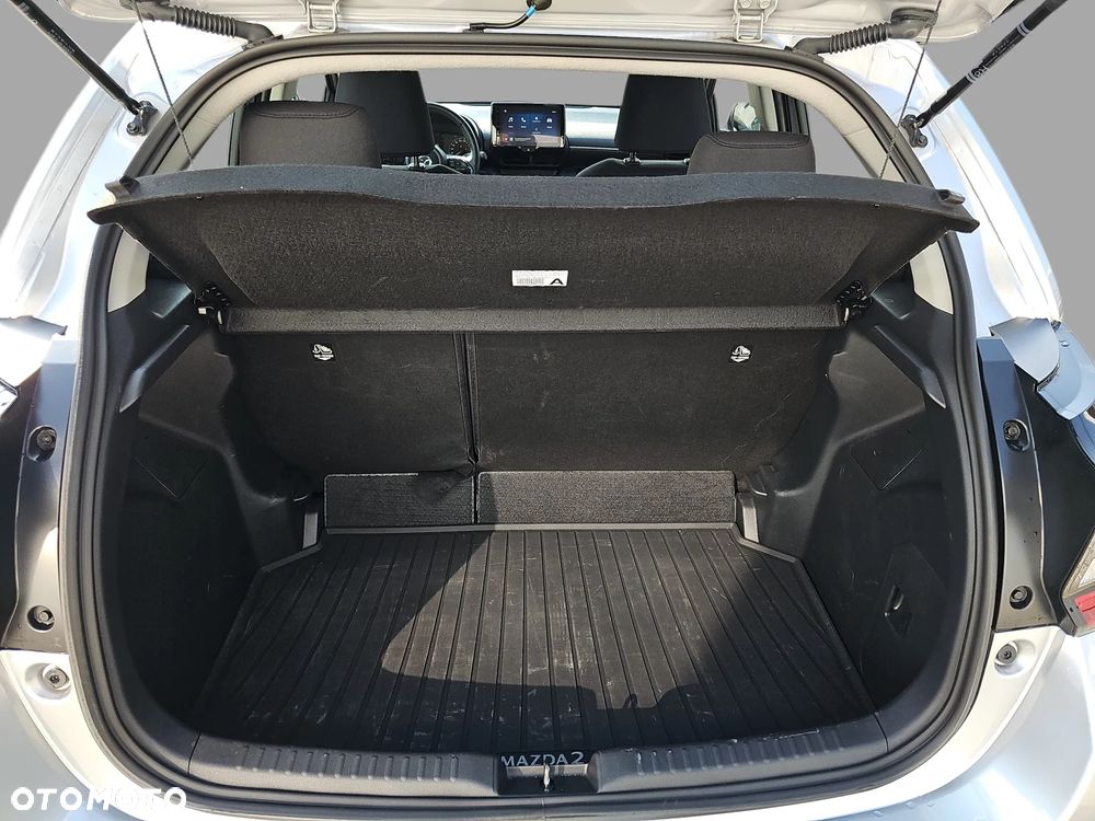 Mazda 2 Hybrid 1.5 Exclusive Line CVT - 22