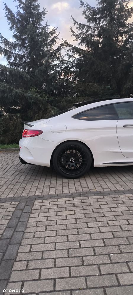 Mercedes-Benz Klasa C AMG 63 - 8