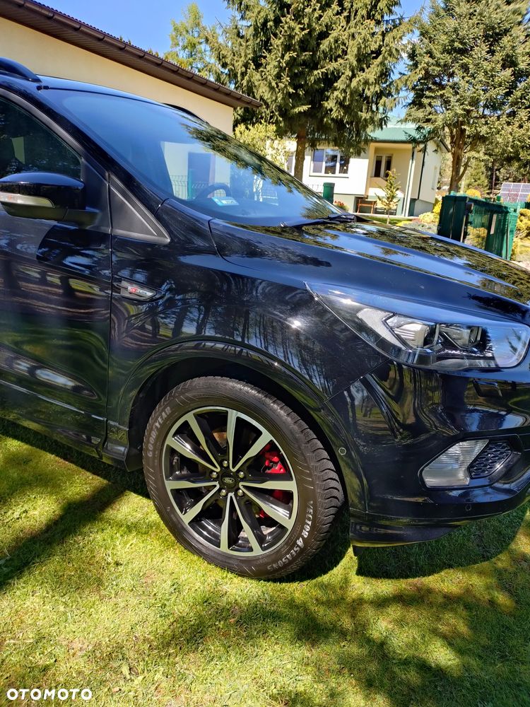 Ford Kuga 2.0 TDCi 4x4 ST-Line - 11